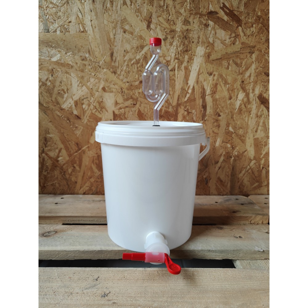 Bidon plastique complet 6 litres